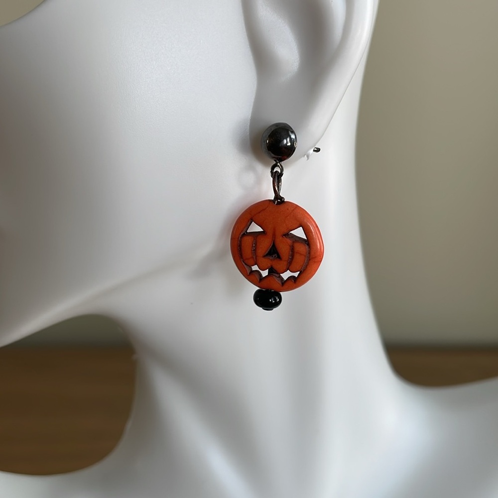 HAND CRAFTED Halloween Jack O’Lantern Orange Earrings Gunmetal Ear Posts